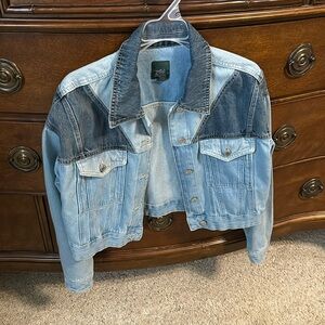 Wild Fable Crop jean jacket. Excellent condition. Size small.
